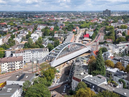 Aerial view of the new star bridge and railway line over Hamburg-Altona and Sternschanze, Hamburg,