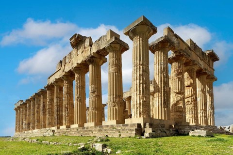 Ruins, ancient Greek temple E, also Hera temple, or temple of Hera, Lakinia or Iuno Lacinia, 460 to