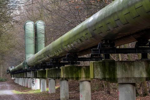 Iqony district heating pipes in Gelsenkirchen, U-shaped expansion bend for length compensation