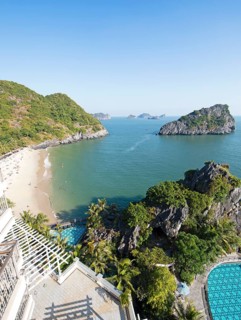 Cat Co Beach and the karst rocks of Lan Ha Bay, Halong Bay, Cat Ba, Vietnam