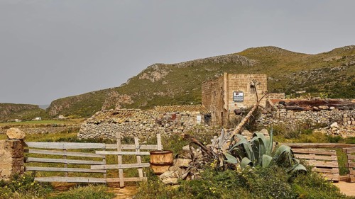 Ruined farmstead, stone house, for sale, Favignana, Egadi Islands, Sicily, Italy