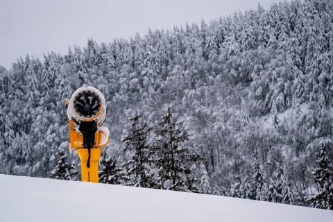 Snow cannon in the Kappe adventure mountain winter sports area, in Sauerland, Hochsauerlandkreis,