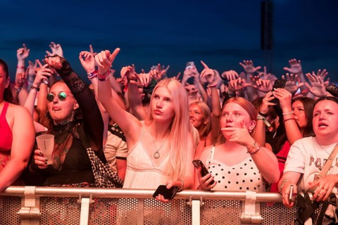 Festival visitors celebrate with the band BHZ at the Highfield Festival on Friday, Störmthaler See,