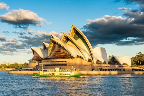 Sydney opera at sunset, New South Wales, Australia