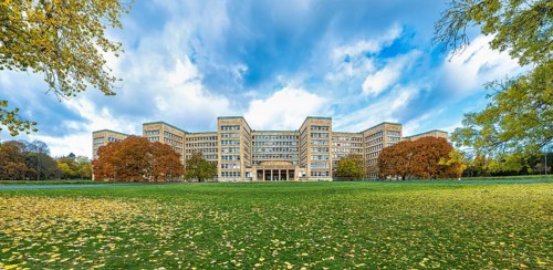 Panorama of Johann Wolfgang Goethe University in autumn, Westend Campus, former IG Farben building,