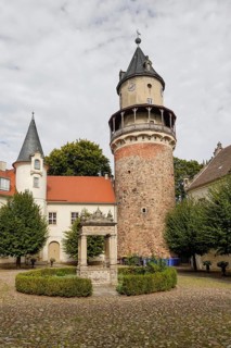 Keep, castle courtyard, Wiesenburg Castle, Potsdam Mittelmark district, Brandenburg, Germany