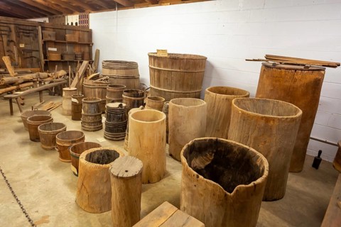Clinton, Tennessee - The Museum of Appalachia, a collection of pioneer buildings and artifacts