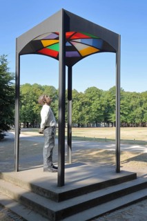 Homage sculpture by August Macke by sculptor Stephan Balkenhol 2018, modern art, life-size, male