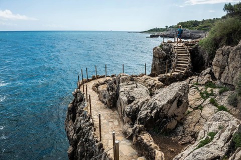 Picturesque wild hiking trail on the coast, Sentier du Littoral, Cap d'Antibes, Antibes, Provence
