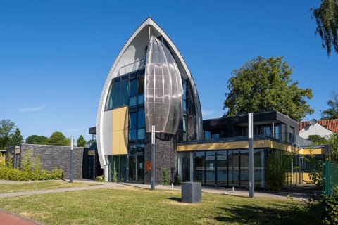 ADAC Yacht School, modern building designed like a ship hull, Körbecke, Möhnesee, Sauerland,