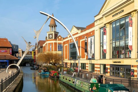 Narrow boats River Witham waterside shopping centre, Lincoln, Lincolnshire, England, UK -
