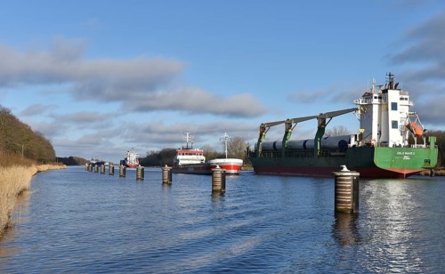 Ships, cargo ships, container ship meet in a siding in the Kiel Canal, Kiel Canal,