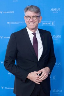 Wolfram Weimer (Minister of Culture) on the red carpet in front of the premiere of The Weight at