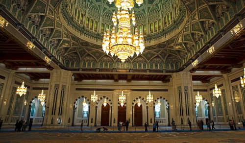 Men's prayer room, interior view, in the Sultan Qabus Grand Mosque, Muscat, Muscat Province, Oman