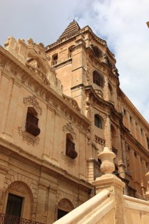 Old town of the late Baroque city of Noto in the Val di Noto, the church, Chiesa S. Francesco d