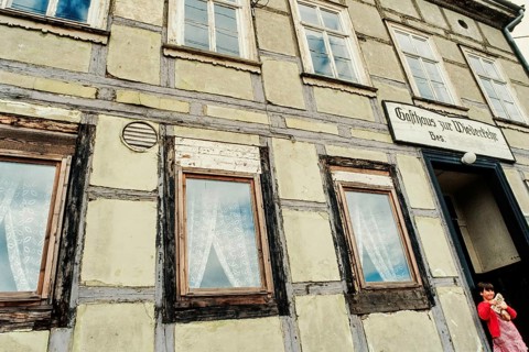 Historic photo of Gasthaus zur Wiederkehr, presumably near Nordhausen, 1990