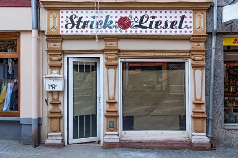 Shop for wool, knitwear Liesel, old shop in renovation, shop front of the Wilhelminian period made