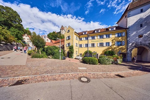 Seeschlössle apartments, historic building, city gate Unterstadttor, general architecture,