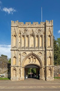 Abbey Gate, St Edmund's Abbey, Bury St Edmunds, West Suffolk, England, Great Britain