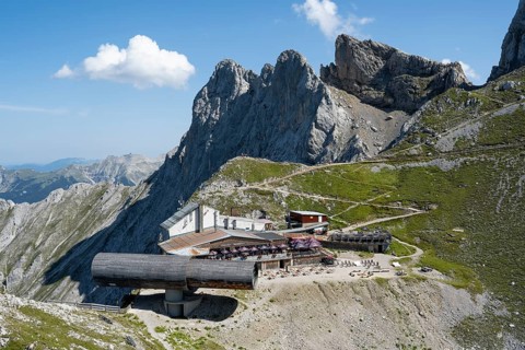 Nature Information Centre Bergwelt Karwendel, museum, telescope, mountain restaurant, mountain