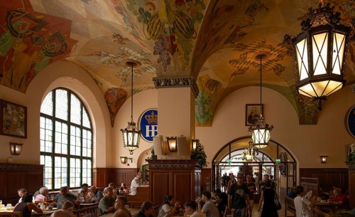 Interior view, painted ceiling, guests at the Hofbräuhaus in Munich, Platzl, Brauerei Hofbräu,