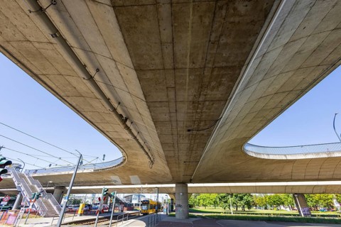The state capital Dresden is pushing ahead with security measures at the Budapester Straße bridge