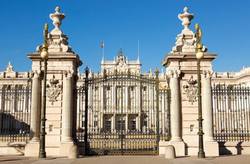 Gates to Plaza de la Armeria, Armory Square, Palacio Real royal palace, Madrid, Spain