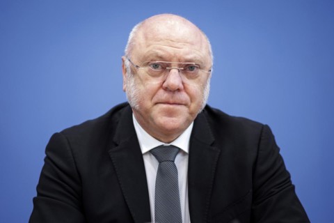 Ulrich Schneider, Managing Director of Der Paritätische Gesamtverband, at a press conference on the