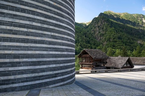 Old granary or torba and detail, outer wall Roman Catholic church of San Giovanni Battista, built