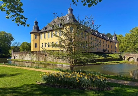 Spring on the Orangery Peninsula, Dyck Castle, Jüchen, Lower Rhine, North Rhine-Westphalia, Germany