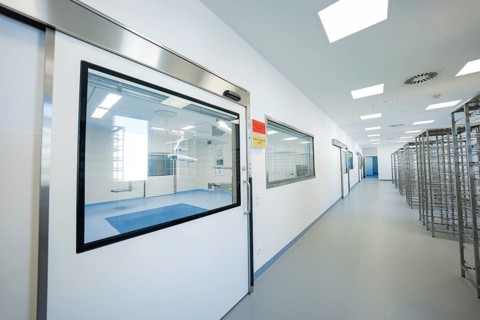 Sterile laboratory room with modern elements and doors, clear lines, operating room in the new Calw