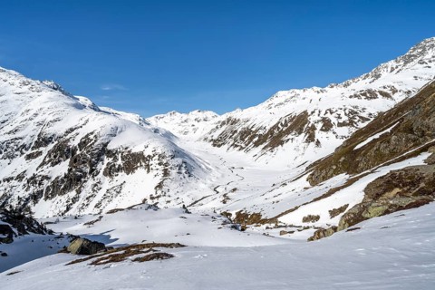 View of the Funtauna Valley in winter, Graubünden Haute Route, Albula Alps, Rhaetian Alps,