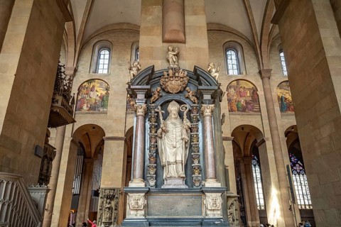 Epitaph for Archbishop Sebastian von Heusenstamm in the interior of St. Martin's Cathedral or