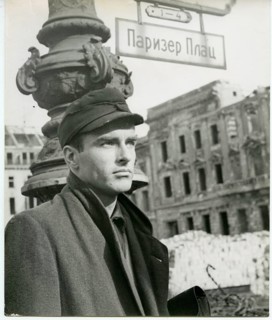 Montgomery Clift, actor, The Big Lift, It began with a kiss, film, Berlin, 1949, post-war period,