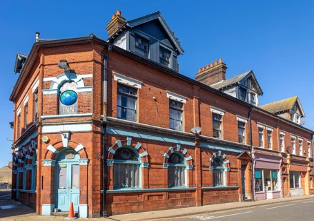 Historic Globe Inn public house building, High Street, Lowestoft, Suffolk, England, UK
