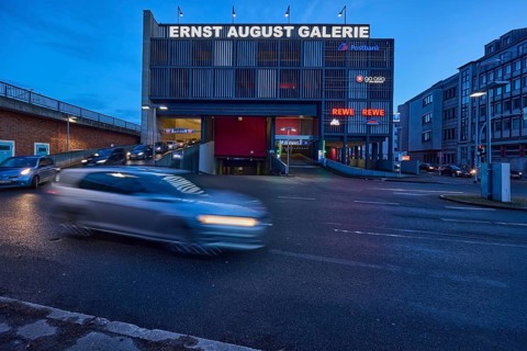 Shopping centre, Ernst-August-Galerie, multi-storey car park, exit, entrance, vehicles, motion