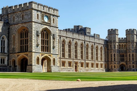 The State Apartments range extends along one side of the Quadrangle in Windsor Castle's Upper Ward,