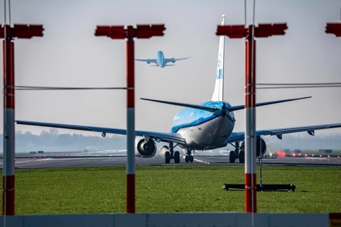 Amsterdam Schiphol Airport, Aalsmeerbaan runway, 18L-36R, KLMflieger on the runway, waiting for