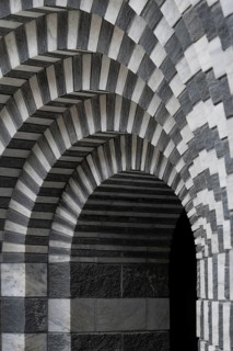 Marble and gneiss alternating in layers, round arch, interior, Roman Catholic church of San