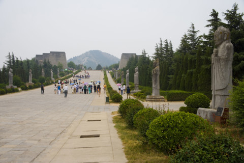 The Qian Tomb,Xi'an
