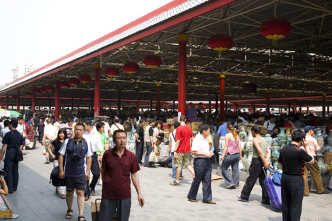 Panjiayuan Flea Market of Antiques,Beijing