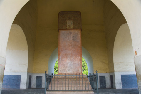 the Ming Tomb in Beijing