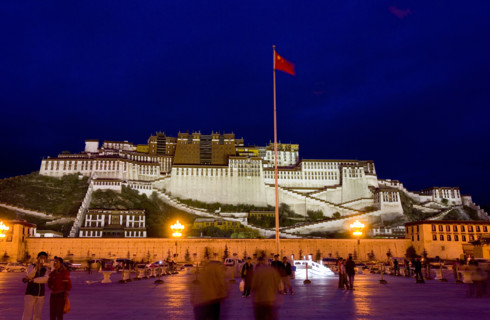 Night Scene of Potala Palace
