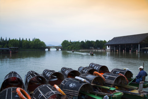 Shaoxing Lake