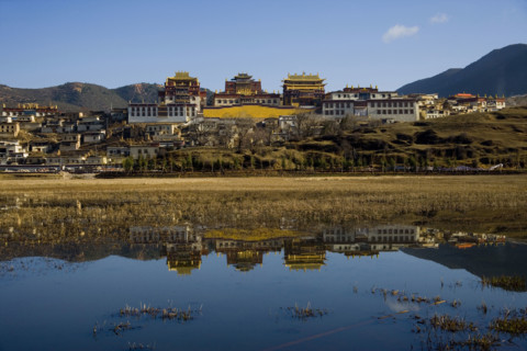 Yunnan,Diqing,shangri-la,Songzanlin Temple,