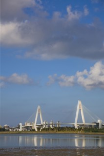 Haikou, Century Bridge