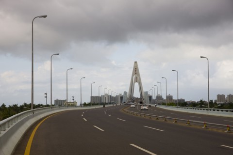 Haikou, Century Bridge