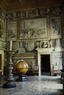 Cuchi White, Palazzo Sacchetti, Rome
