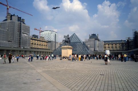 Travaux du Grand Louvre (1981-1999)