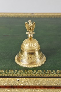Clochette faisant partie du Coffret écritoire du roi Jérôme